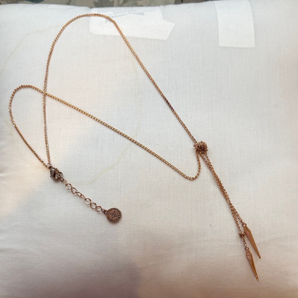 Rose Gold Lariat Necklace - Elegant Drop Pendant